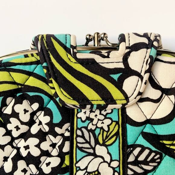 Vera Bradley Island Blooms Pattern Multi-Section Wallet Clutch with Kiss Lock - Picture 10 of 11